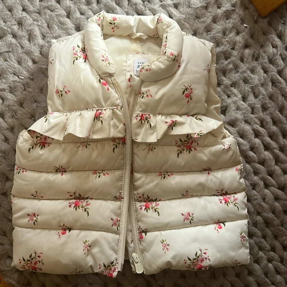 Baby Gap Puffer Vest 18-24 months